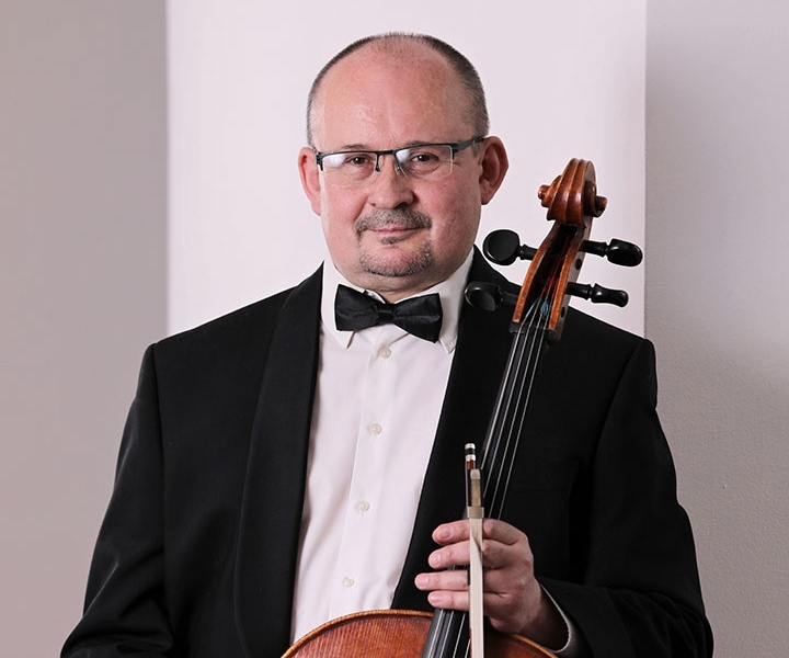 Daniel Pajůrek - violoncello