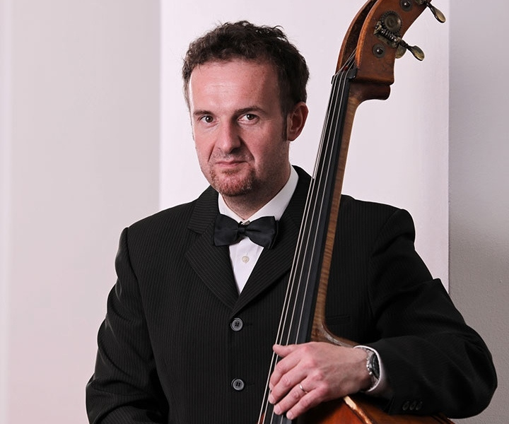 Jiří Dorosiňski - kontrabas